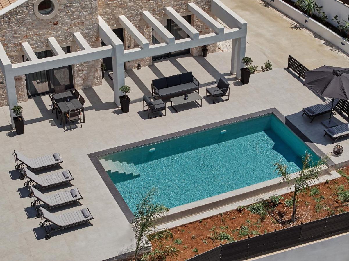 Mouzaki'S Stone Villas Volímai Eksteriør billede